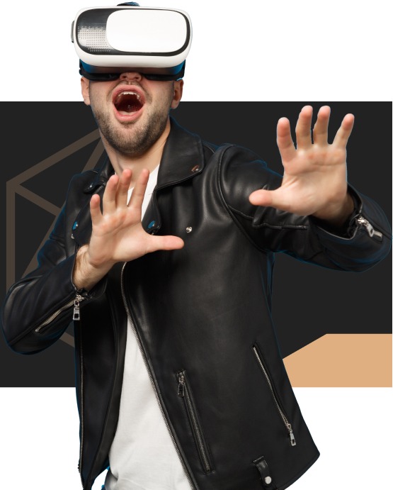 orang menggunakan virtual reality