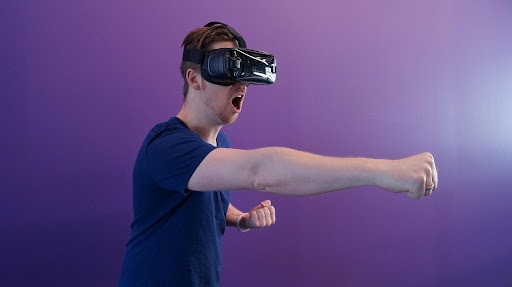 Jenis VR Cafe untuk Peluang Bisnis di Masa Depan
