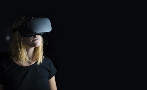 Manfaat dan Contoh VR Pada Coworking